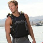 Jettribe UR-20P Team Rider Vest | Black / Grey |